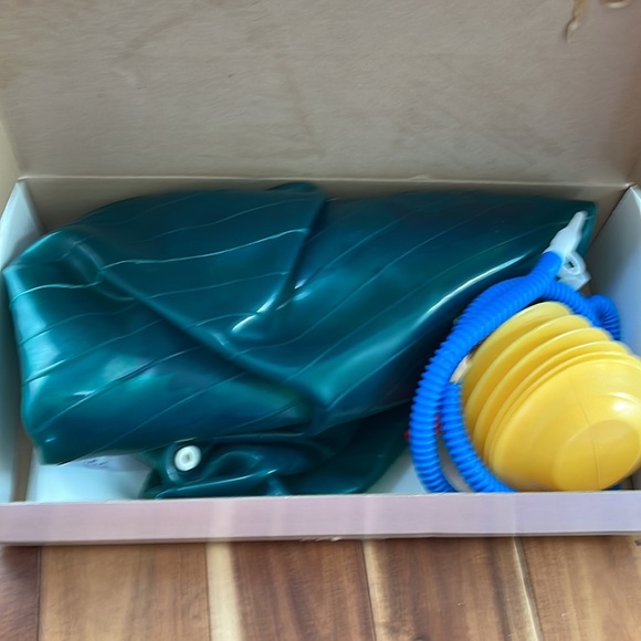 Exercise ball - Picture 2 of 2